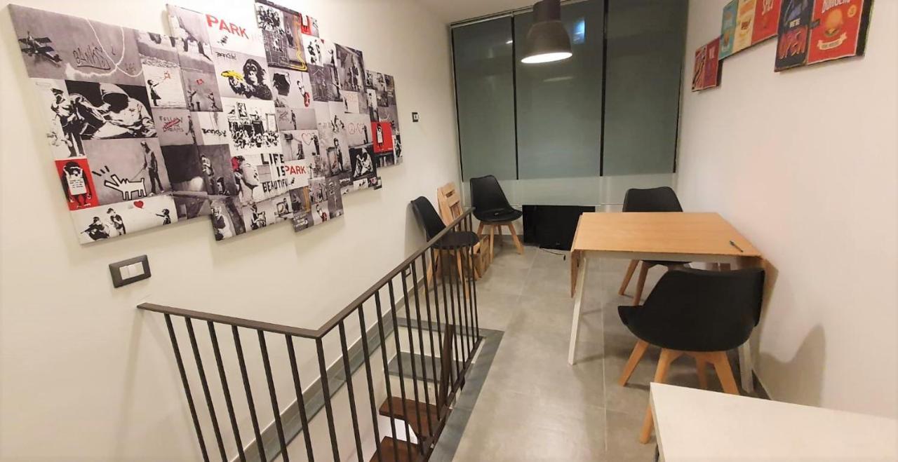 Center Living Apartment Катания Экстерьер фото