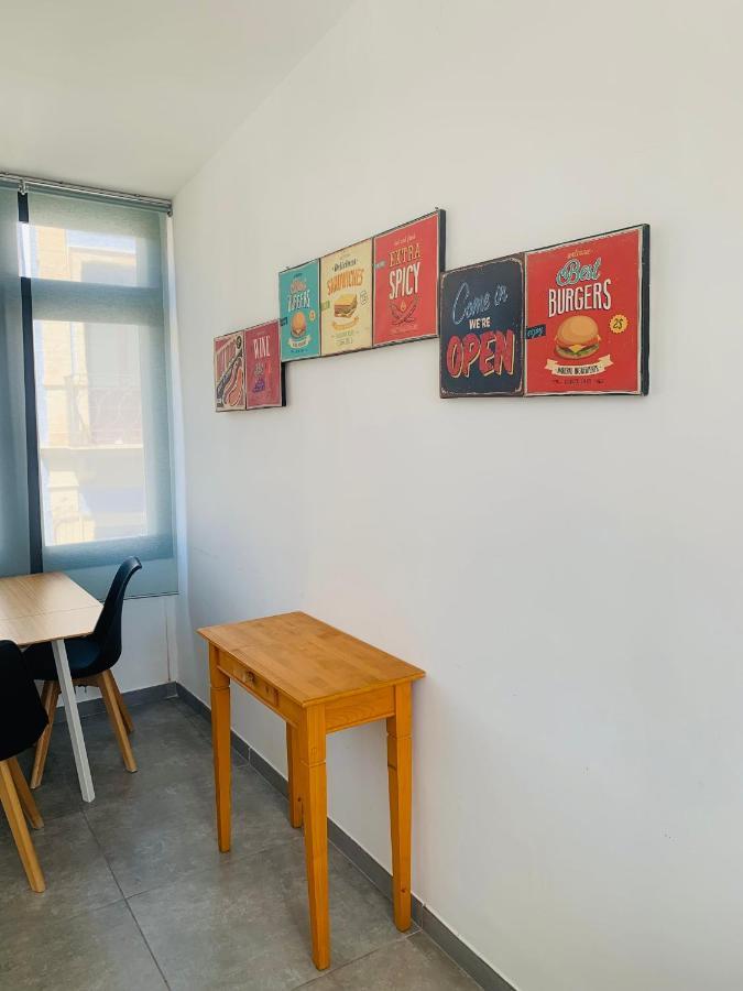 Center Living Apartment Катания Экстерьер фото